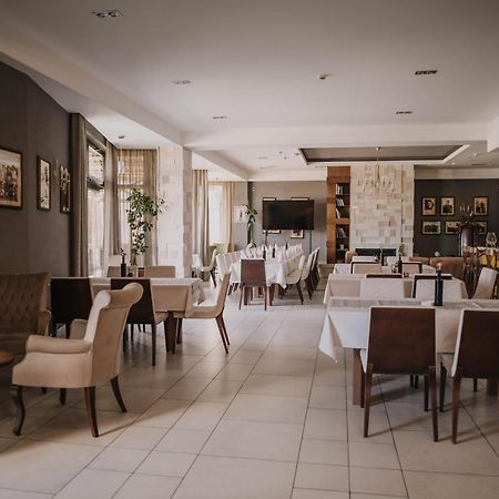 Hotel & Distillery Monogram Gradac  Εξωτερικό φωτογραφία