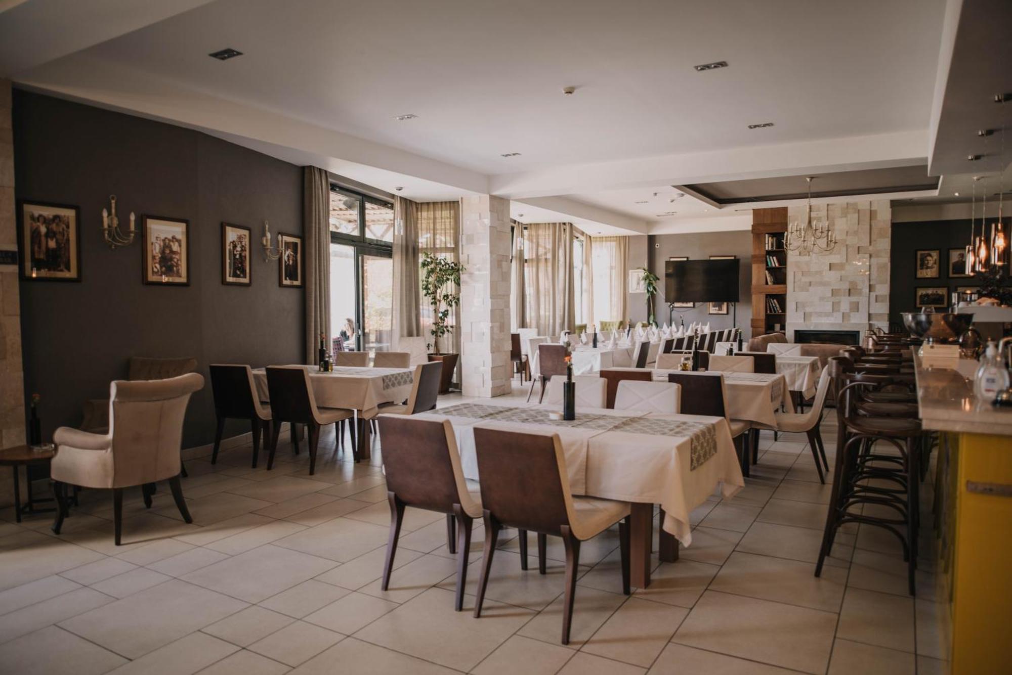 Hotel & Distillery Monogram Gradac  Εξωτερικό φωτογραφία