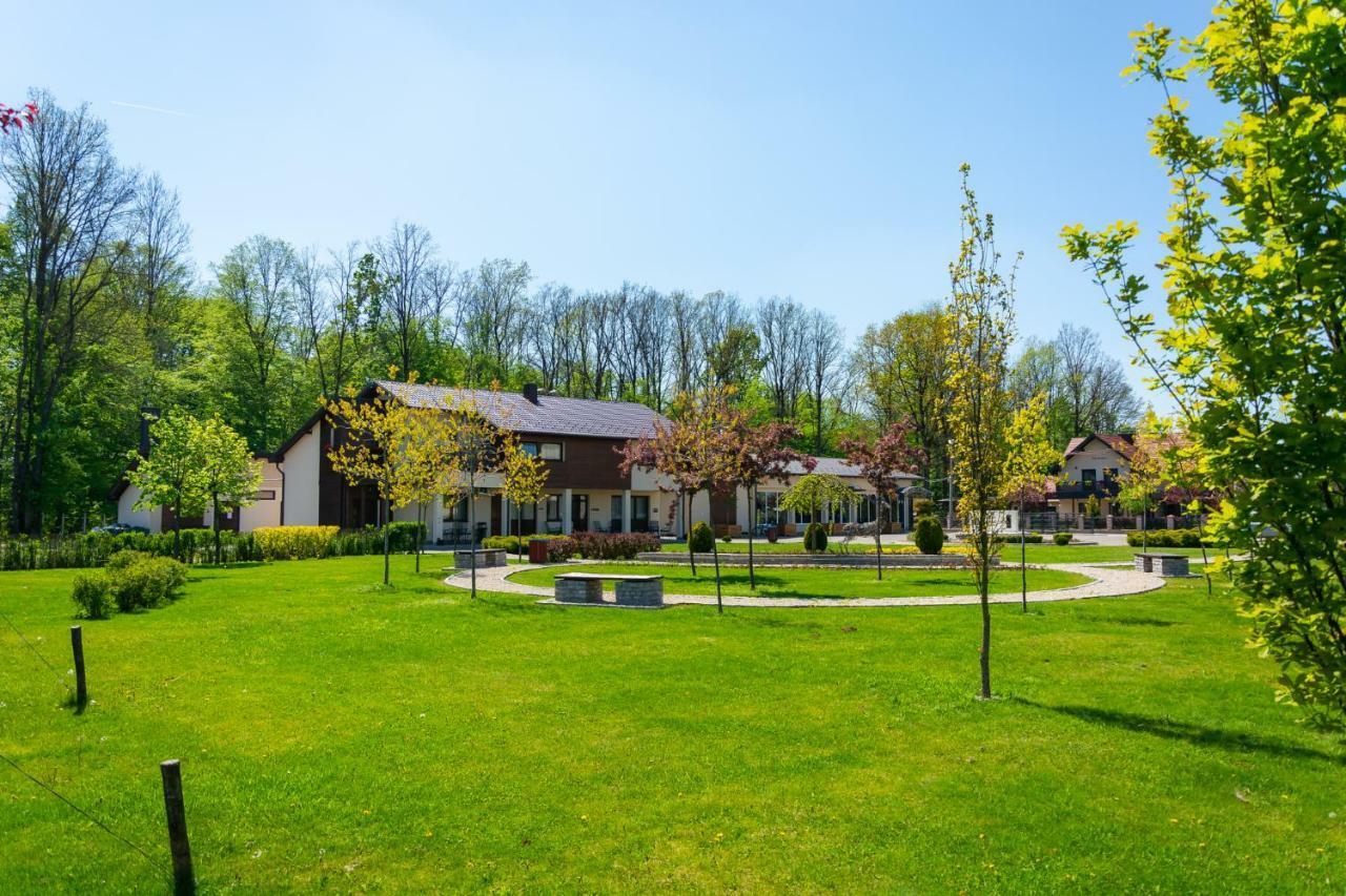 Hotel & Distillery Monogram Gradac  Εξωτερικό φωτογραφία