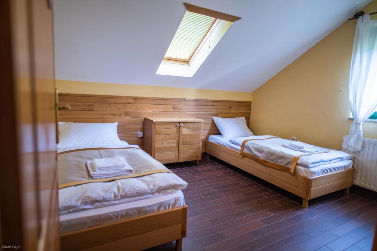 Hotel & Distillery Monogram Gradac  Εξωτερικό φωτογραφία