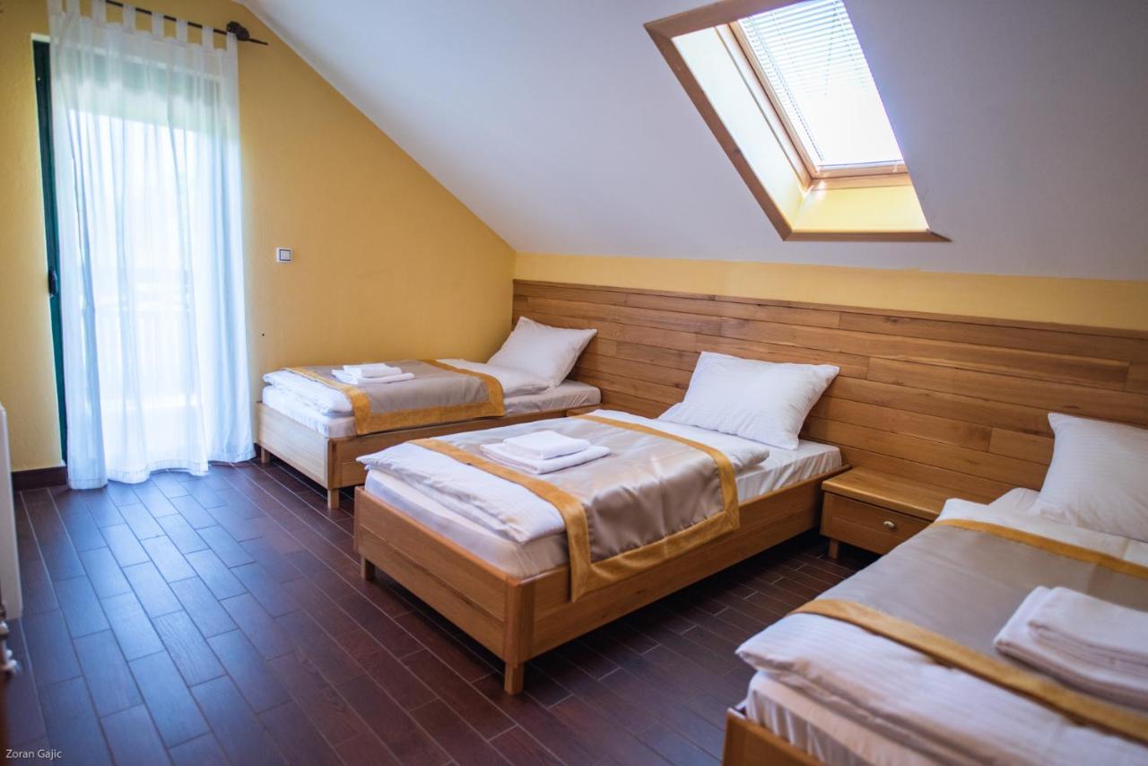 Hotel & Distillery Monogram Gradac  Εξωτερικό φωτογραφία